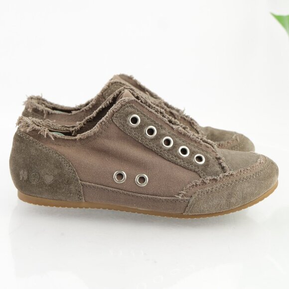 Lucky Brand Shoes - VTG Lucky Brand Womens Sneaker Size 7 Tan Suede Laceless Slip On Frayed Shoes 90